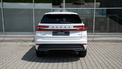 Škoda Kodiaq  2.0 TDI Sportline 4x4 (pohľad spredu)