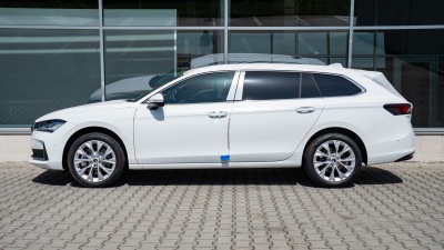 Škoda Superb Combi 2.0 TDI  Top Selection 4x4 (pohľad do interiéru)