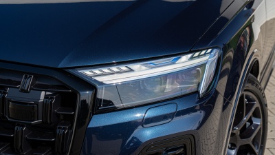 AUDI Q7 3.0 TDI Quattro (pohľad zboku)