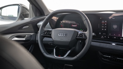 AUDI Q6 e-tron quattro