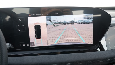 AUDI Q6 e-tron quattro