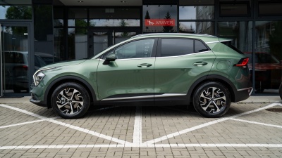 Kia Sportage 1.6 T-GDi 7DCT Gold (pohľad zboku)