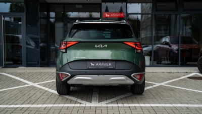 Kia Sportage 1.6 T-GDi 7DCT Gold (pohľad spredu)