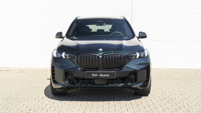 BMW X5 40d xDrive (pohľad do interiéru)