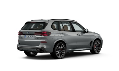 BMW X5 30d xDrive (pohľad zboku)