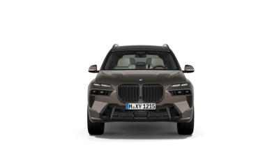 BMW X7 40d xDrive (pohľad do interiéru)