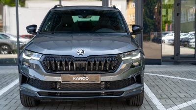 Škoda Karoq 2.0 TDI Sportline (pohľad do interiéru)