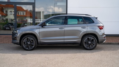 Škoda Karoq 2.0 TDI Sportline (pohľad zozadu)
