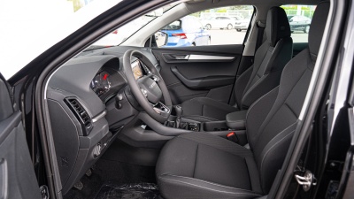 Karoq 1.5 TSI Selection (pohľad do interiéru)