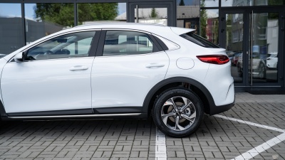 Kia XCeed 1.5 T-GDi Silver (pohľad do interiéru)