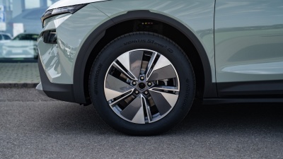 Škoda Elroq 50 Essence (pohľad do interiéru)