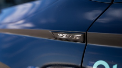 Škoda Karoq 2.0 TSI Sportline (pohľad do interiéru)