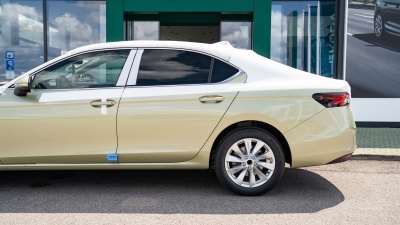 Škoda Superb 2.0 TDI Top Selection (pohľad do interiéru)