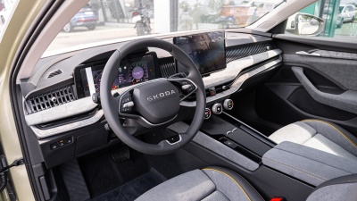 Škoda Superb 2.0 TDI Top Selection