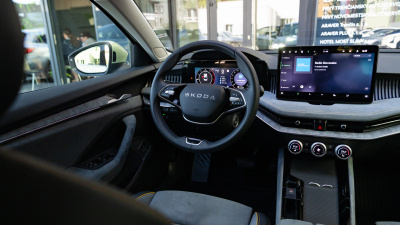 Škoda Superb 2.0 TDI Top Selection