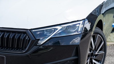 Škoda Octavia 1.5 TSI Sportline (pohľad spredu)