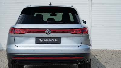 VW Touareg 3.0 TDI Limited (pohľad do interiéru)