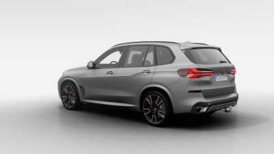 BMW X5 30d xDrive (pohľad zboku)