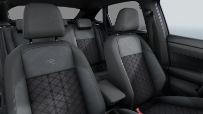 VW Taigo 1.0 TSI R-Line Limited (pohľad do interiéru)