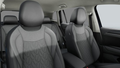 VW Tiguan 1.5 TSI eHybrid Limited (pohľad do interiéru)