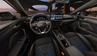 CUPRA Leon SP VZ 2.0 TSI  (pohľad spredu)