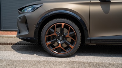 CUPRA Formentor VZ 2.0 TSI 4x4  (pohľad do interiéru)