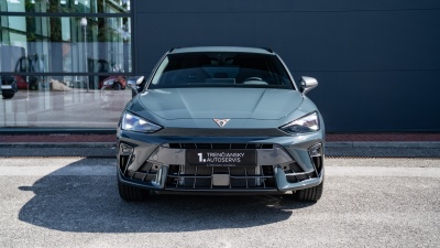 CUPRA Leon SP 1.5 eTSI (pohľad spredu)