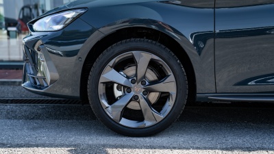 CUPRA Leon SP 1.5 eTSI (pohľad do interiéru)