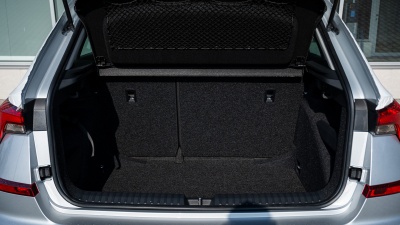 Škoda Kamiq 1.0 TSI Selection (pohľad do interiéru)