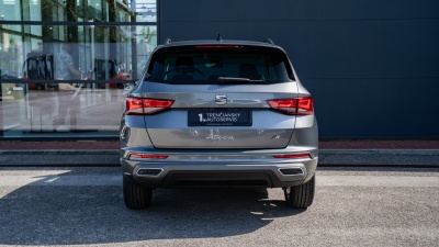 SEAT Ateca 1.5 TSI FR Max (pohľad zozadu)