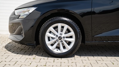 AUDI A3 Limousine 1.5 TFSI (pohľad do interiéru)