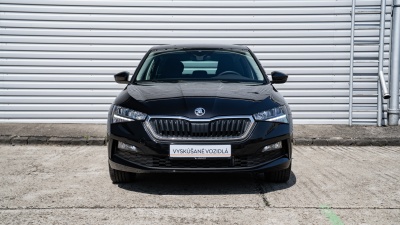 Škoda Scala 1.0 TSI 30 Edition (pohľad zboku)