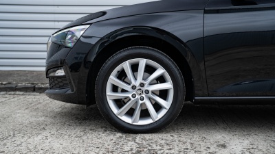 Škoda Scala 1.0 TSI  Style  (pohľad do interiéru)
