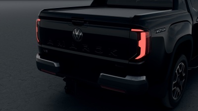 VW Amarok 3.0 TDI Aventura 4x4 (pohľad do interiéru)