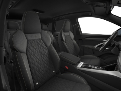 AUDI Q5 2.0 TDI Quattro (pohľad do interiéru)