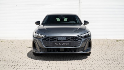 Audi A5 Limuzína 2.0 TFSI (pohľad do interiéru)