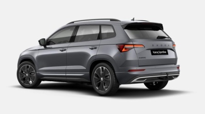 Škoda Karoq 1.5 TSI Sportline (pohľad zozadu)
