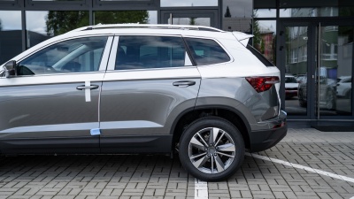 Škoda Karoq 1.5 TSI Drive 130 (pohľad do interiéru)