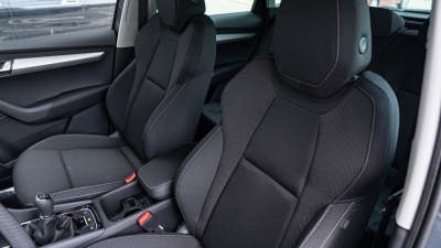 Škoda Karoq 1.5 TSI Drive 130 (pohľad do interiéru)