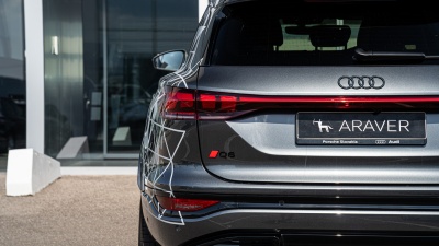 AUDI Q6 e-tron Quattro (pohľad do interiéru)