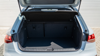 AUDI A3 Sportback 1.5 TFSI (pohľad do interiéru)