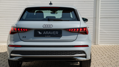 AUDI A3 Sportback 1.5 TFSI (pohľad do interiéru)