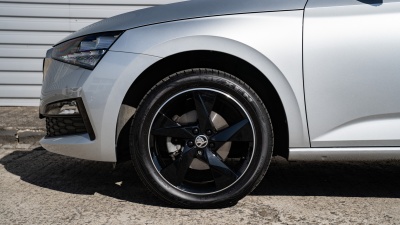 Škoda Scala 1.0 TSI 30 Edition (pohľad do interiéru)