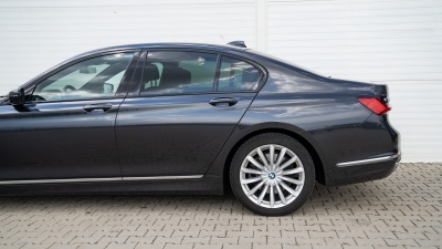 BWM 730d Sedan