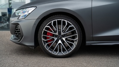 AUDI S3 2.0 TFSI Quattro (pohľad do interiéru)
