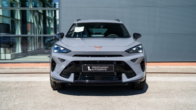 CUPRA Formentor 1.5 eTSI  (pohľad spredu)
