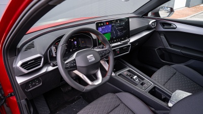 SEAT Leon SP 1.5 eTSI FR Max (pohľad do interiéru)