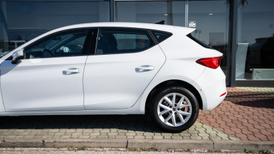 SEAT Leon 1.5 TSI Style Family (pohľad do interiéru)