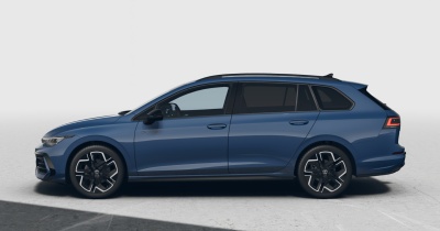 VW Golf Variant 1.5 eTSI R-Line Limited (pohľad zboku)