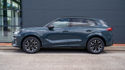 CUPRA Terramar 1.5 eTSI (pohľad zboku)